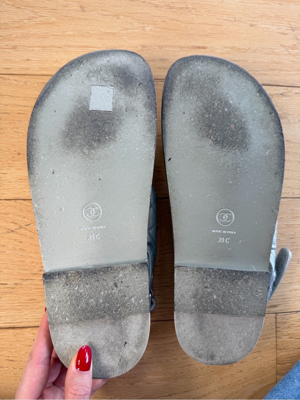 CHANEL Silver Quilted Sandals with CC Logo Accents - Picture 6 of 6